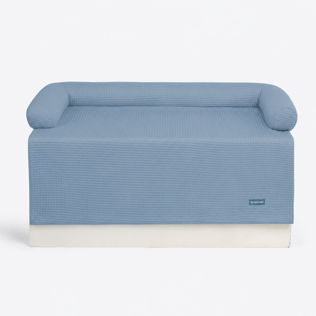 Frostcore™ Cooling Couch Cover Dog Bed