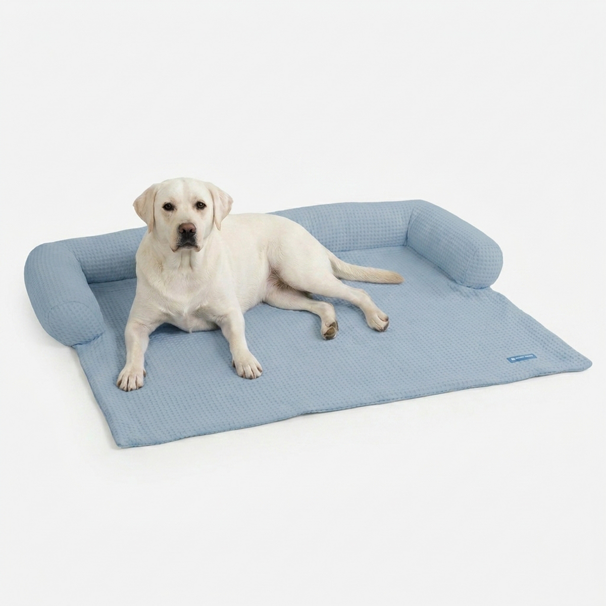 Frostcore™ Cooling Couch Cover Dog Bed