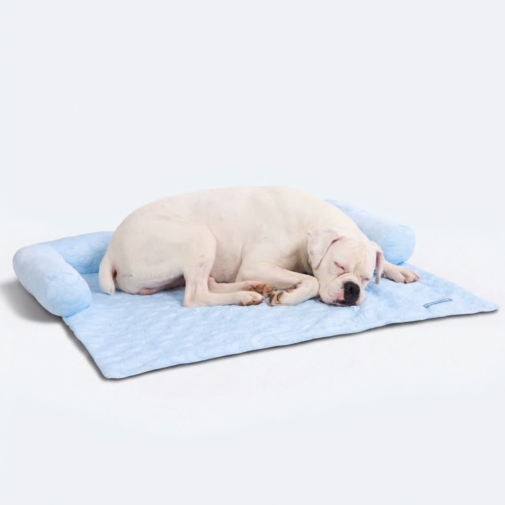 Frostcore™ Cooling Couch Cover Dog Bed